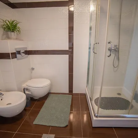 Apartment Bright & Spacious In Main Zone