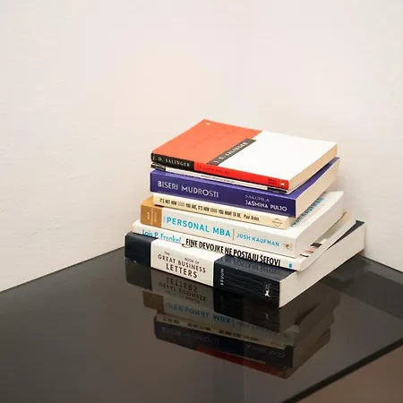 Bright & Spacious In Main Zone סראייבו