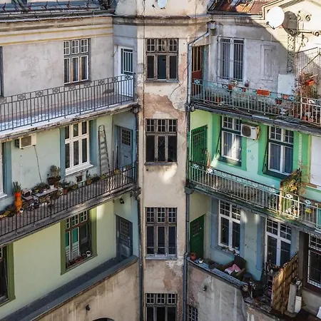 Bright & Spacious In Main Zone Sarajevo