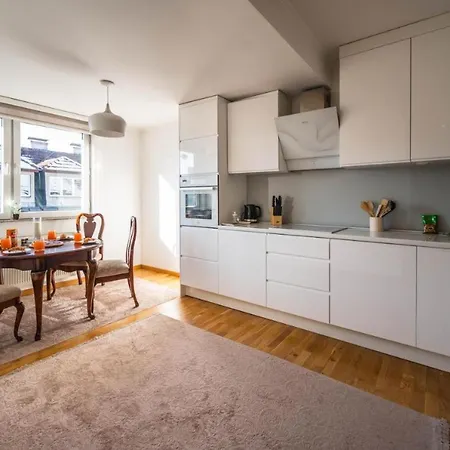 Bright & Spacious In Main Zone